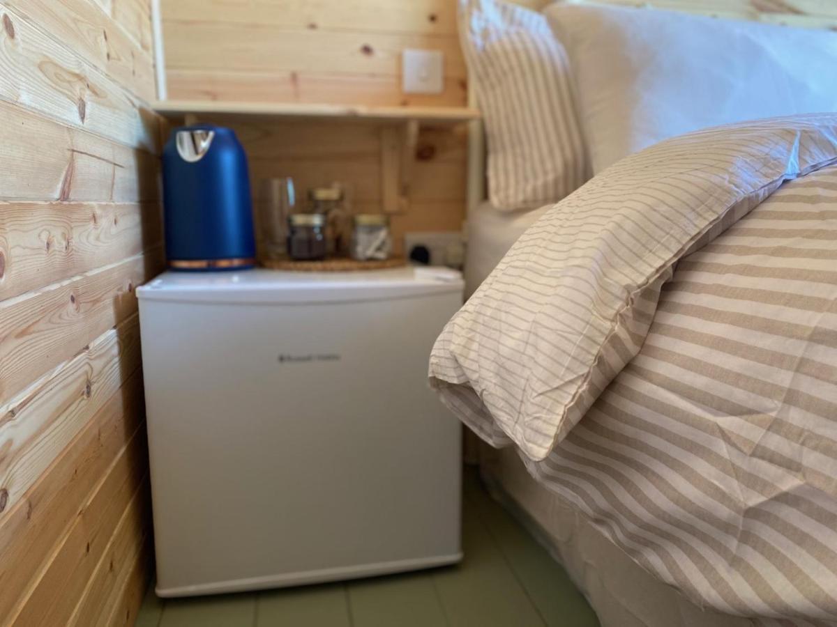 Hideaway At Hestercombe Apartment Kingston  Bagian luar foto